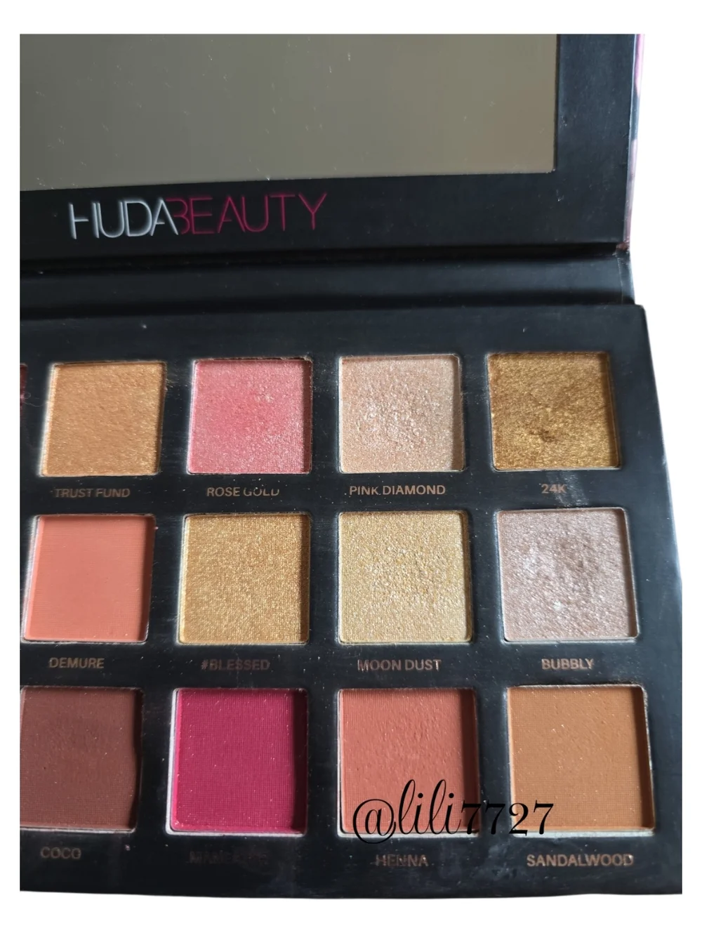 HUDA BEAUTY two colors